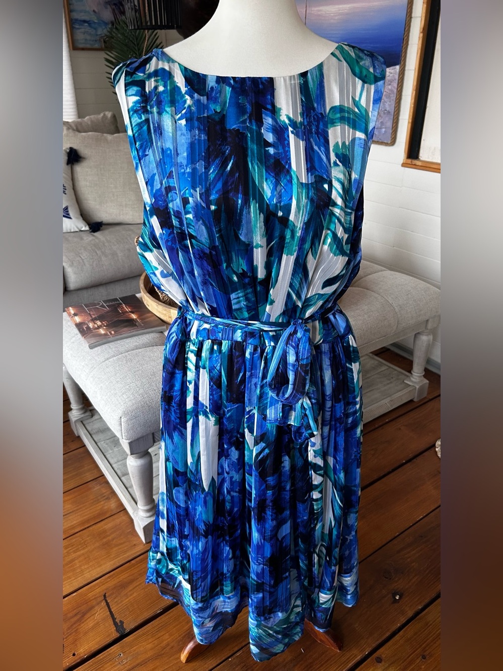 Eliza J by Carmen Marc Valvo Blue Floral Pleated Fit & Flare Dress 22W